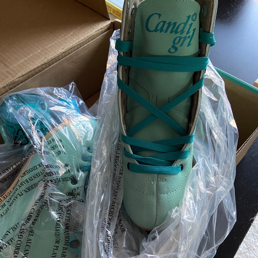 ❌Sold!!❌ Candi girl Carlin roller skates - Picture 7 of 16